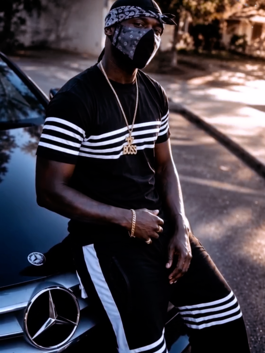 @🎭M🥷🏾kee⚔️Blak👑