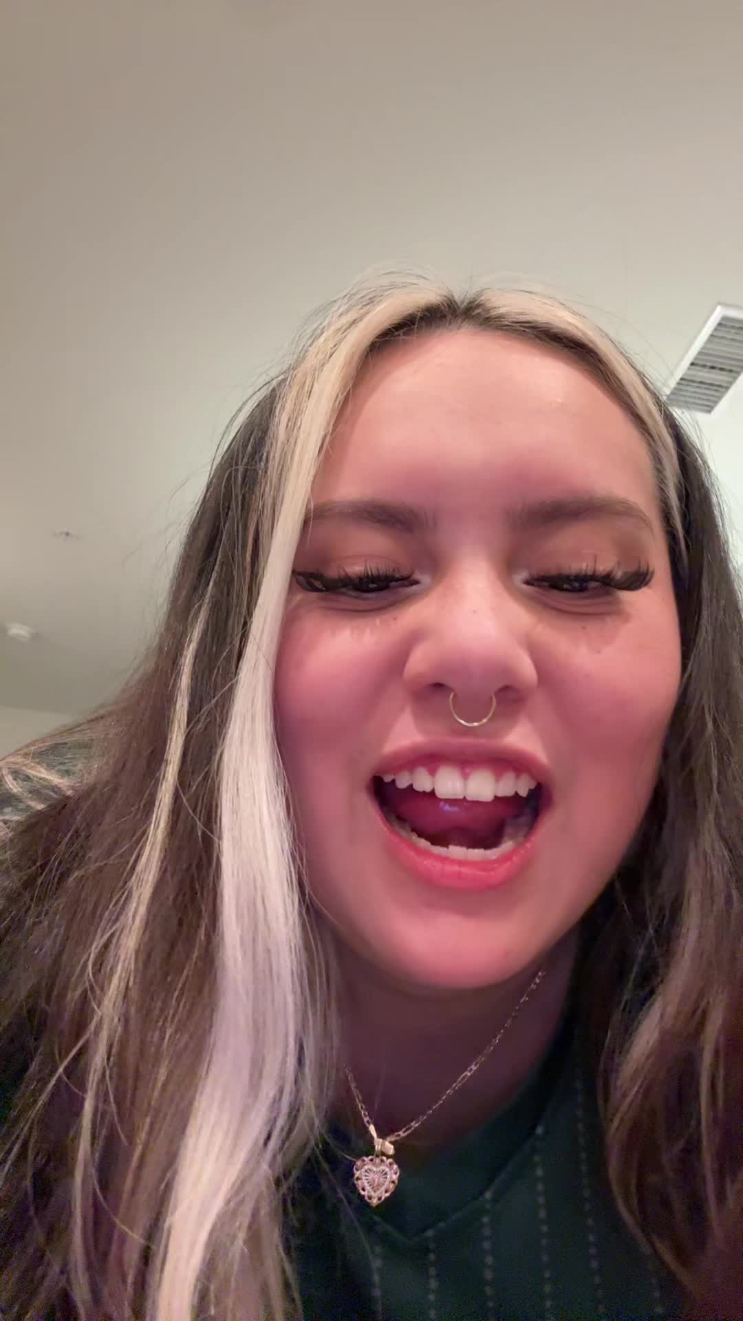 @NAURRRR