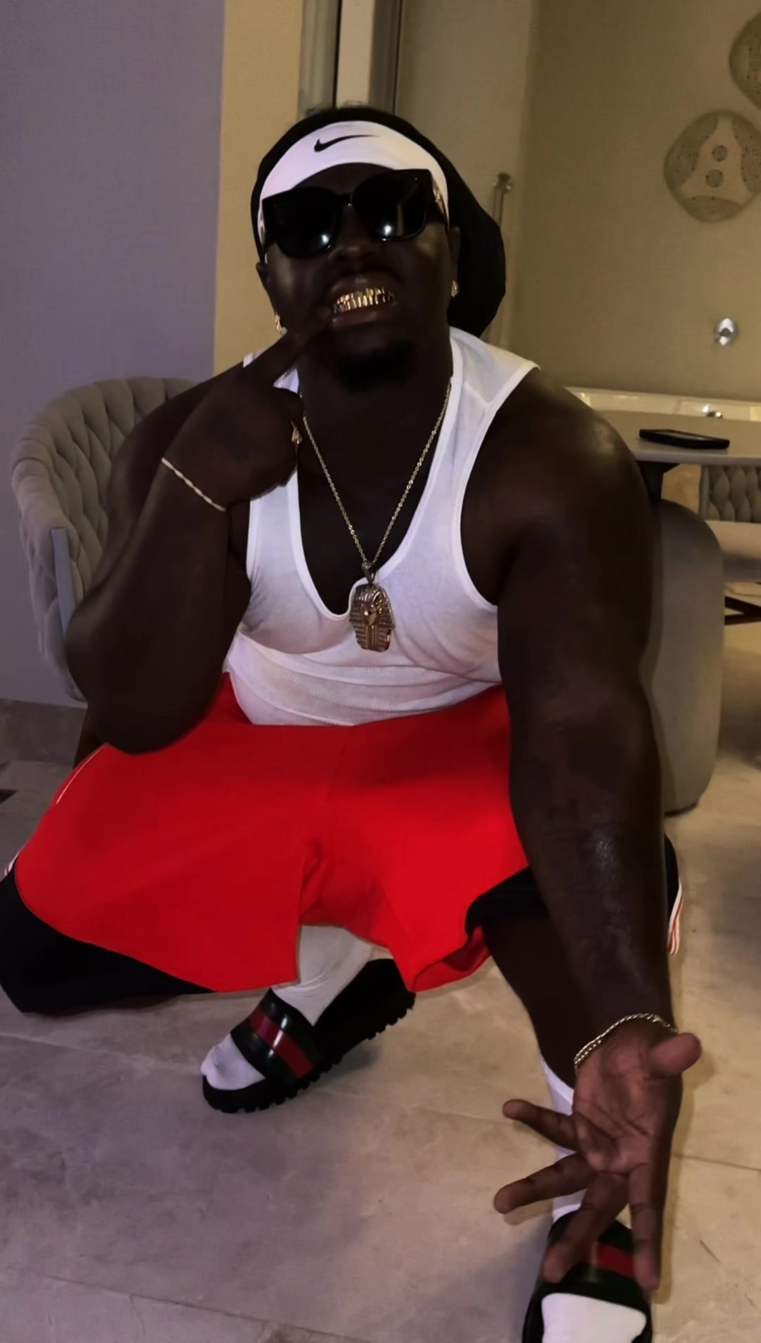 @CyiereThaGorillaTrucka🦍