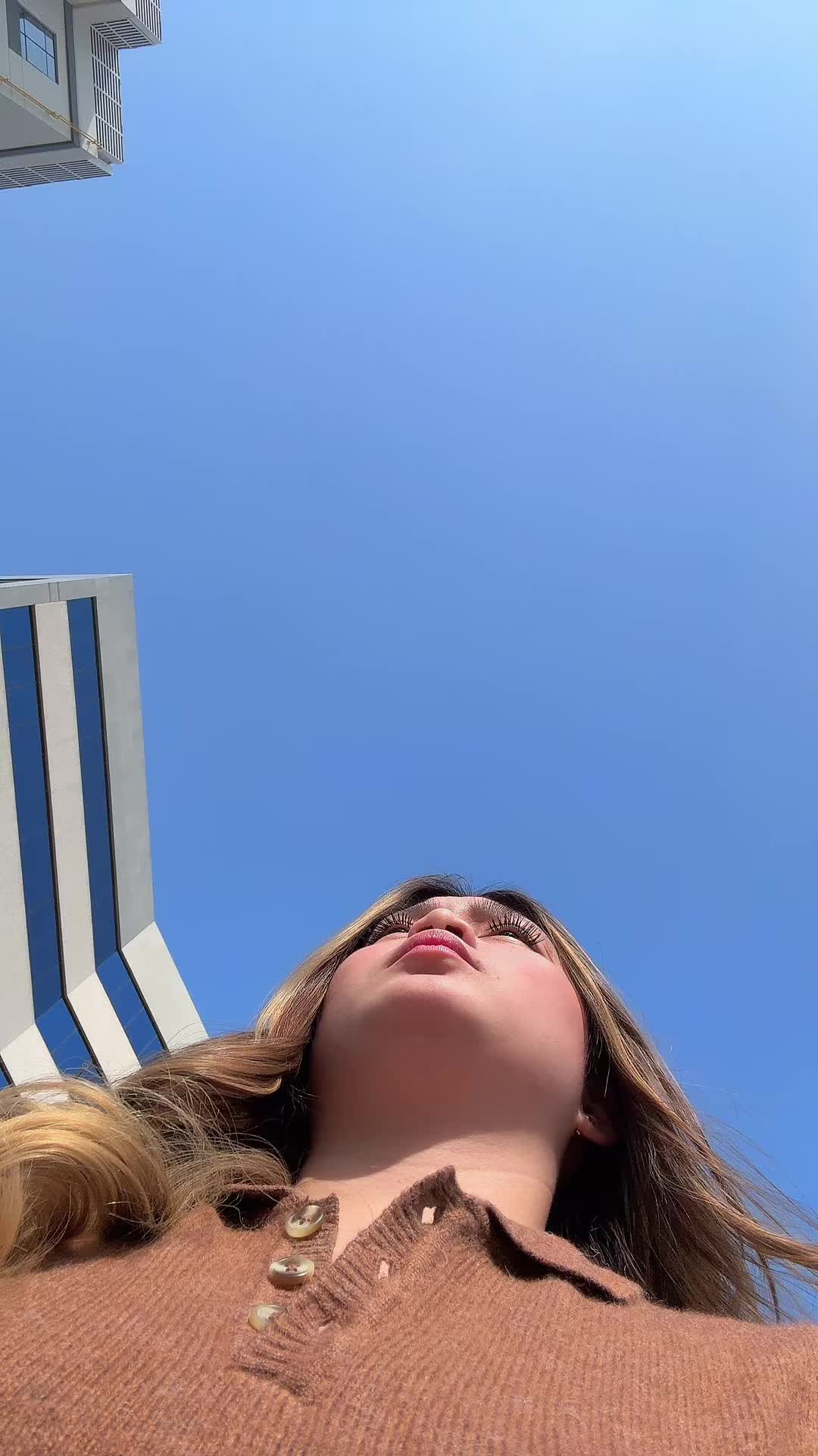 @DubaiWithChrisza