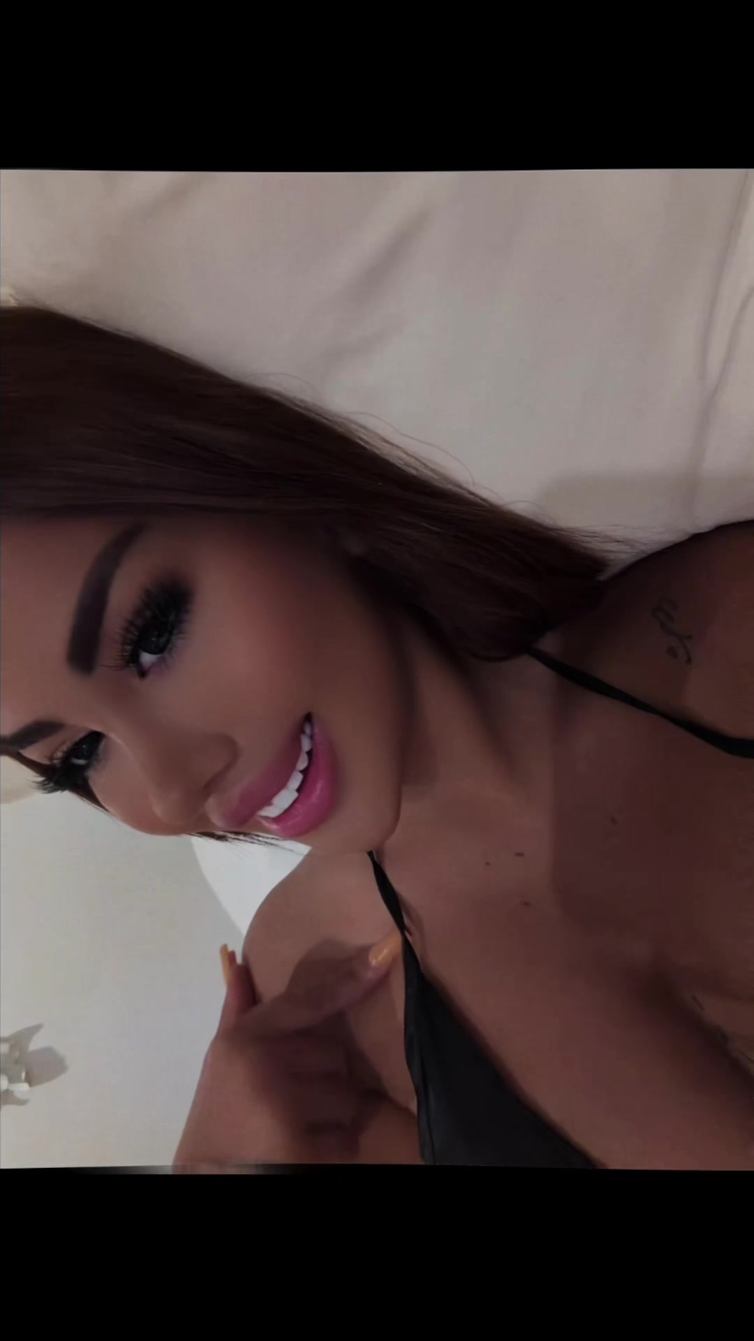 @𝓜𝓪𝓭𝓲 👧🏾
