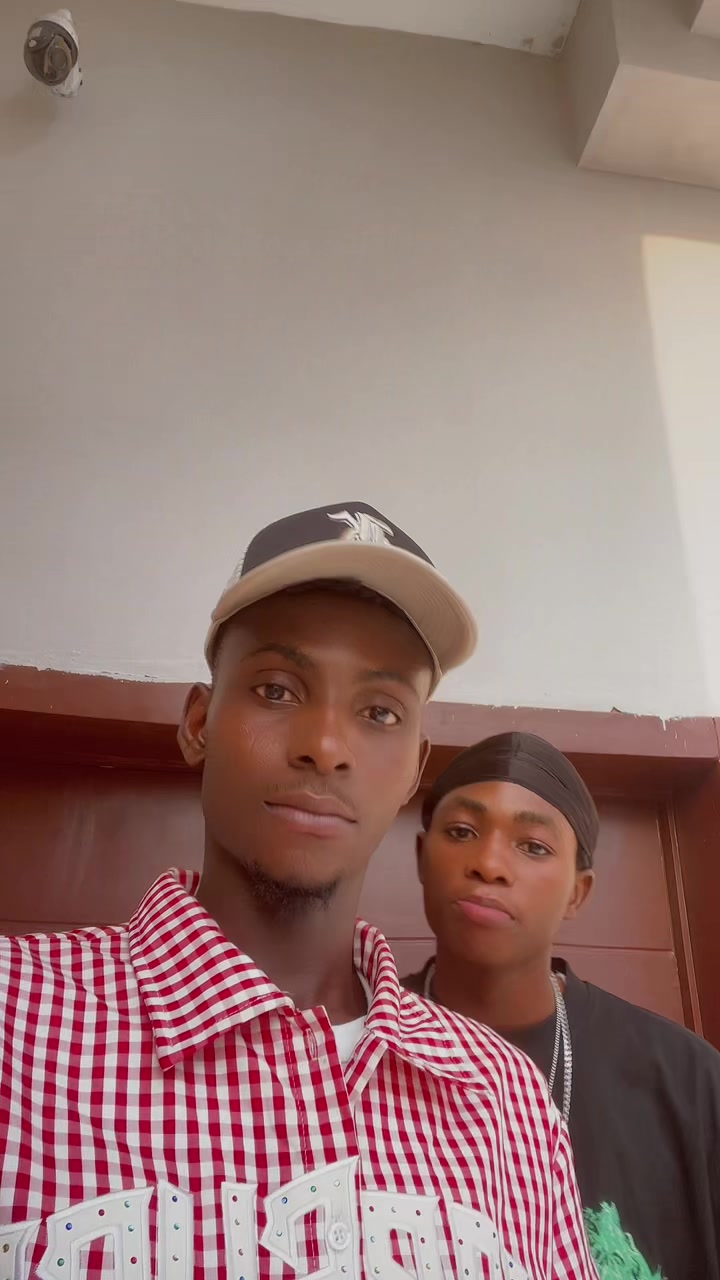 @LAKANI