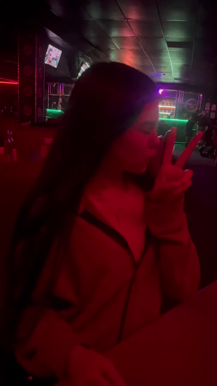 @Klein_