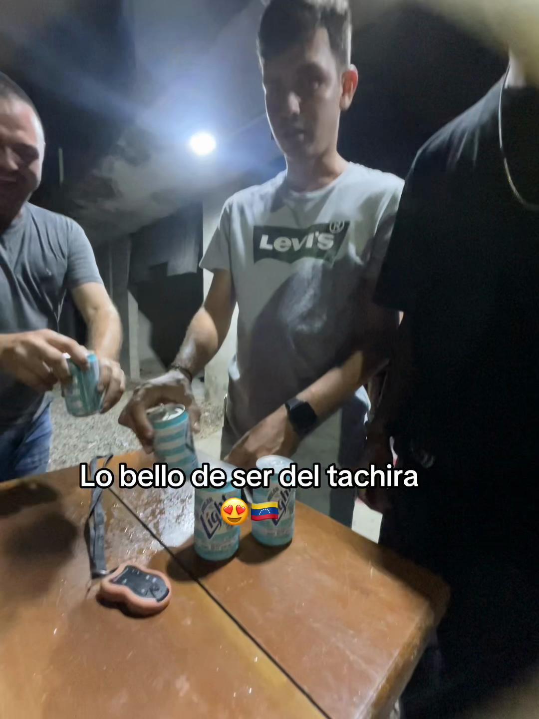 @Joel Aguirre 🇻🇪