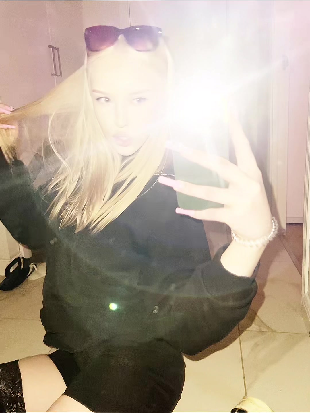 @🖤