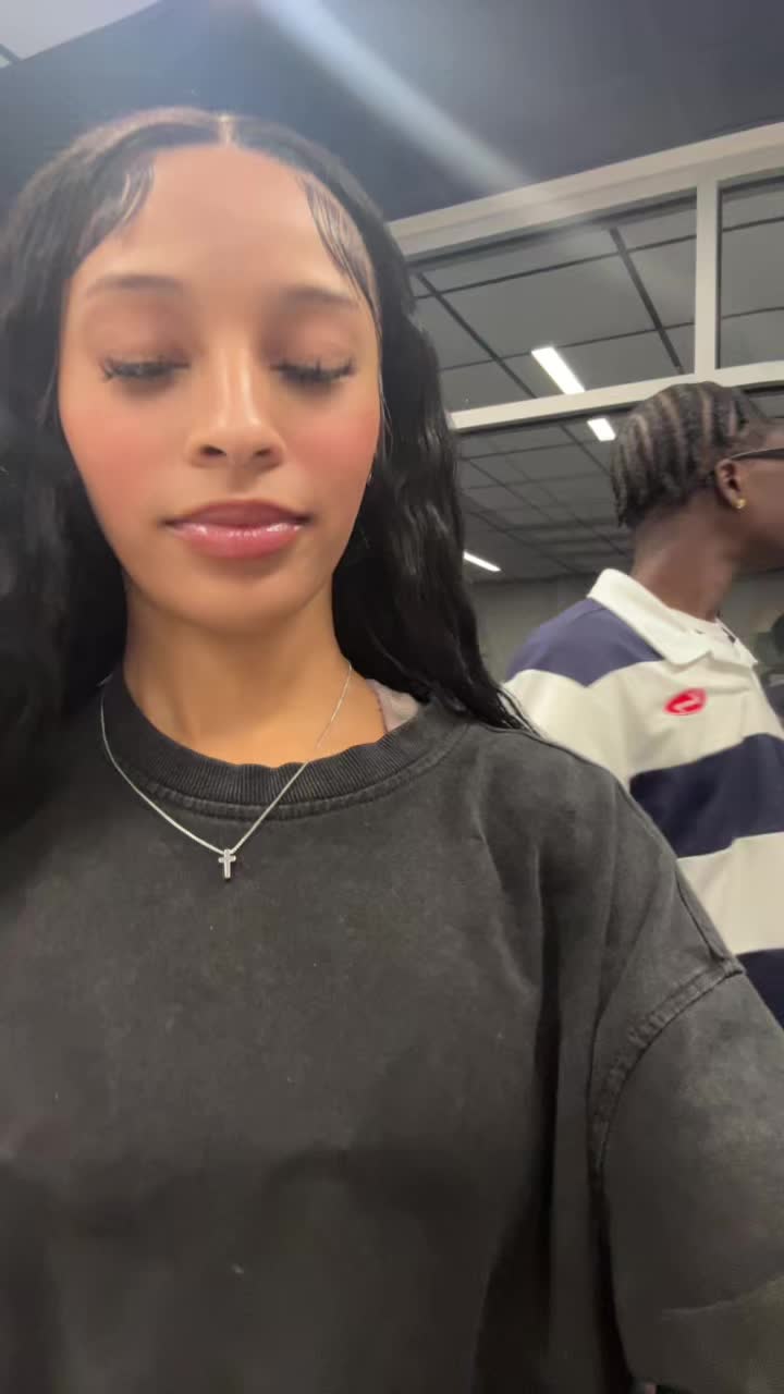 @️