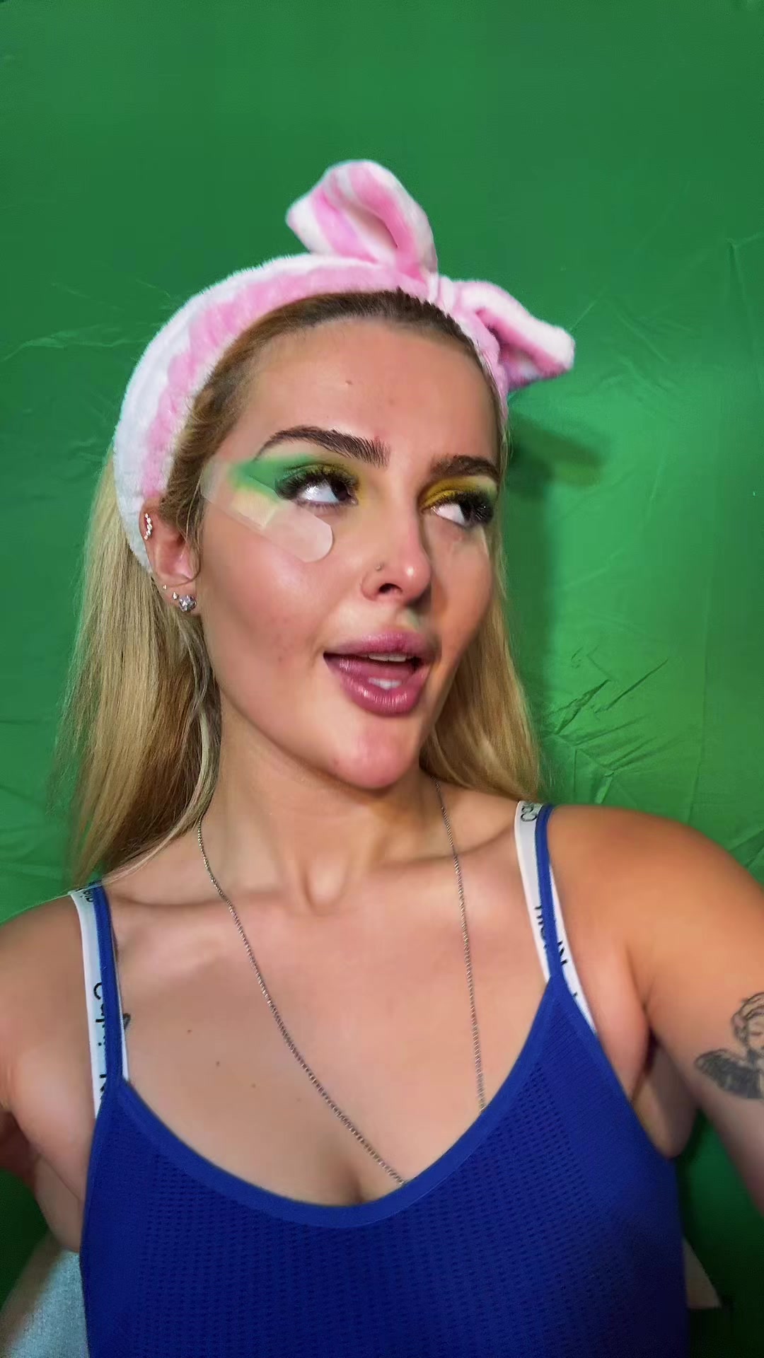 @Tet&eacute;