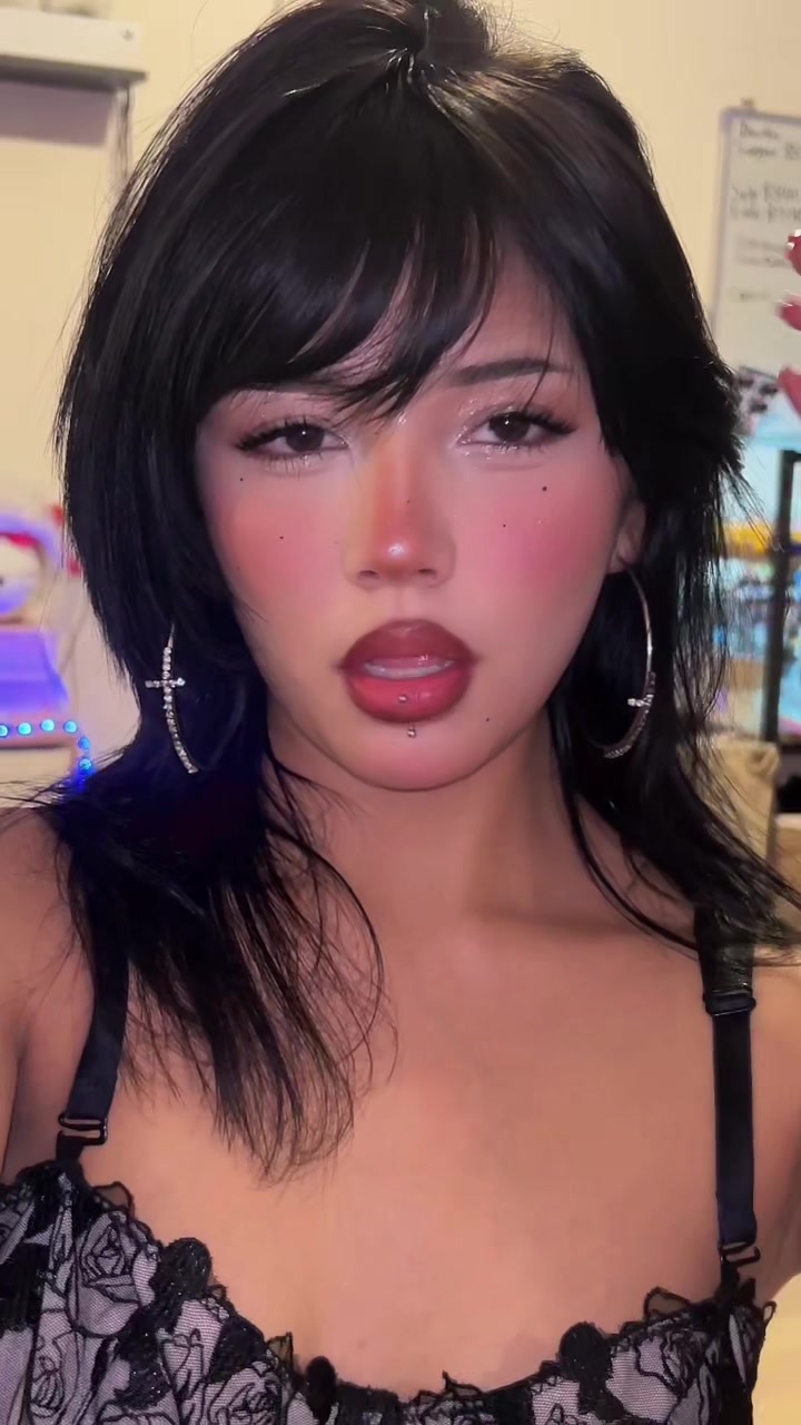 @Miku🕷️