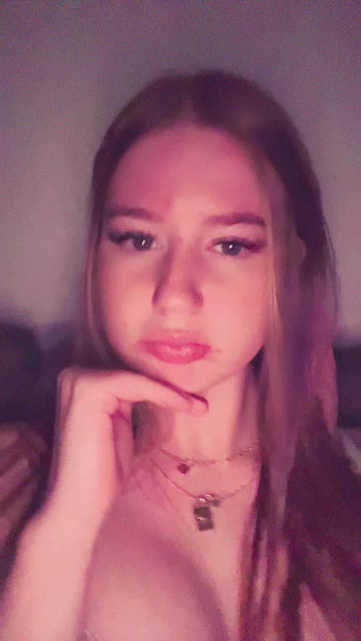@Chloe
