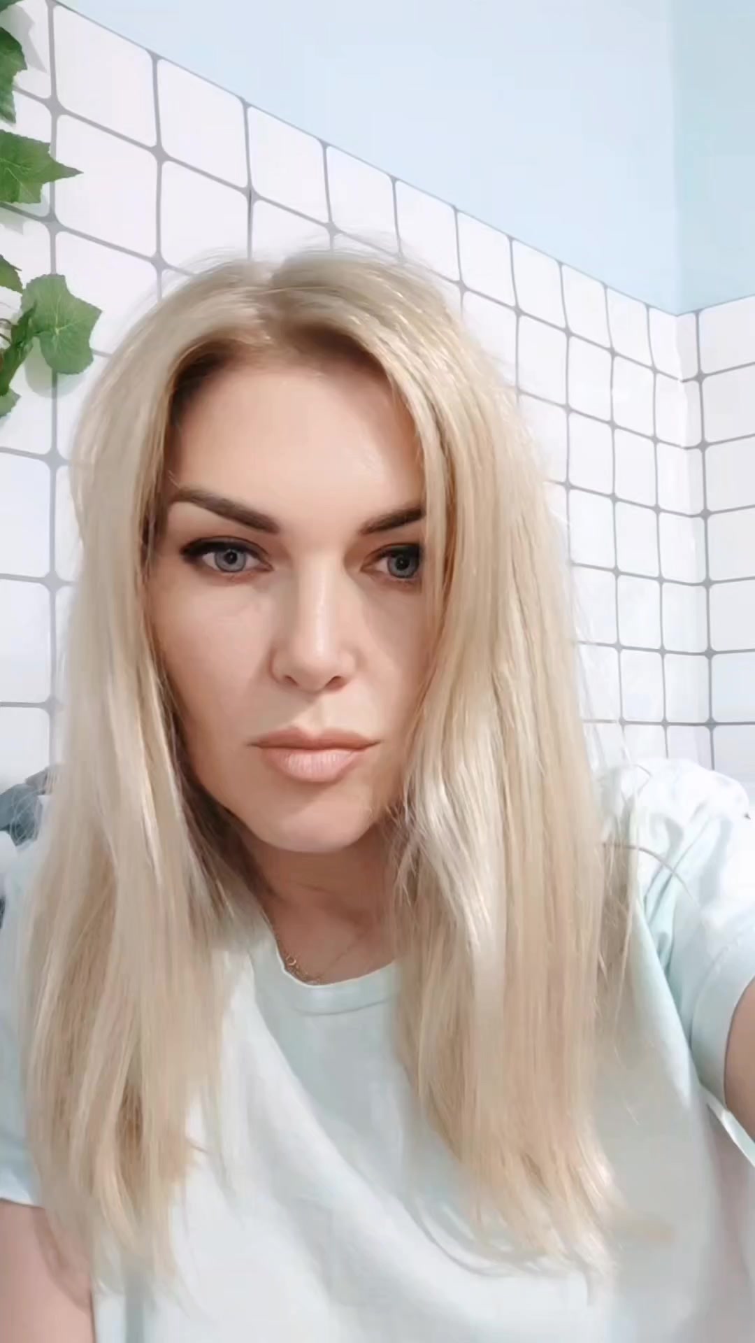 @Donni___Donni