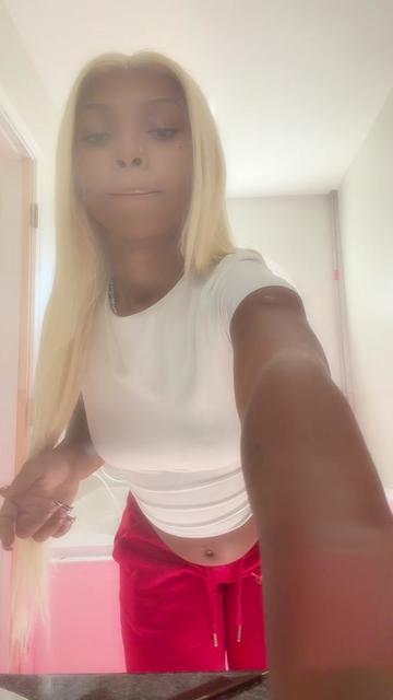 @NINI ๐