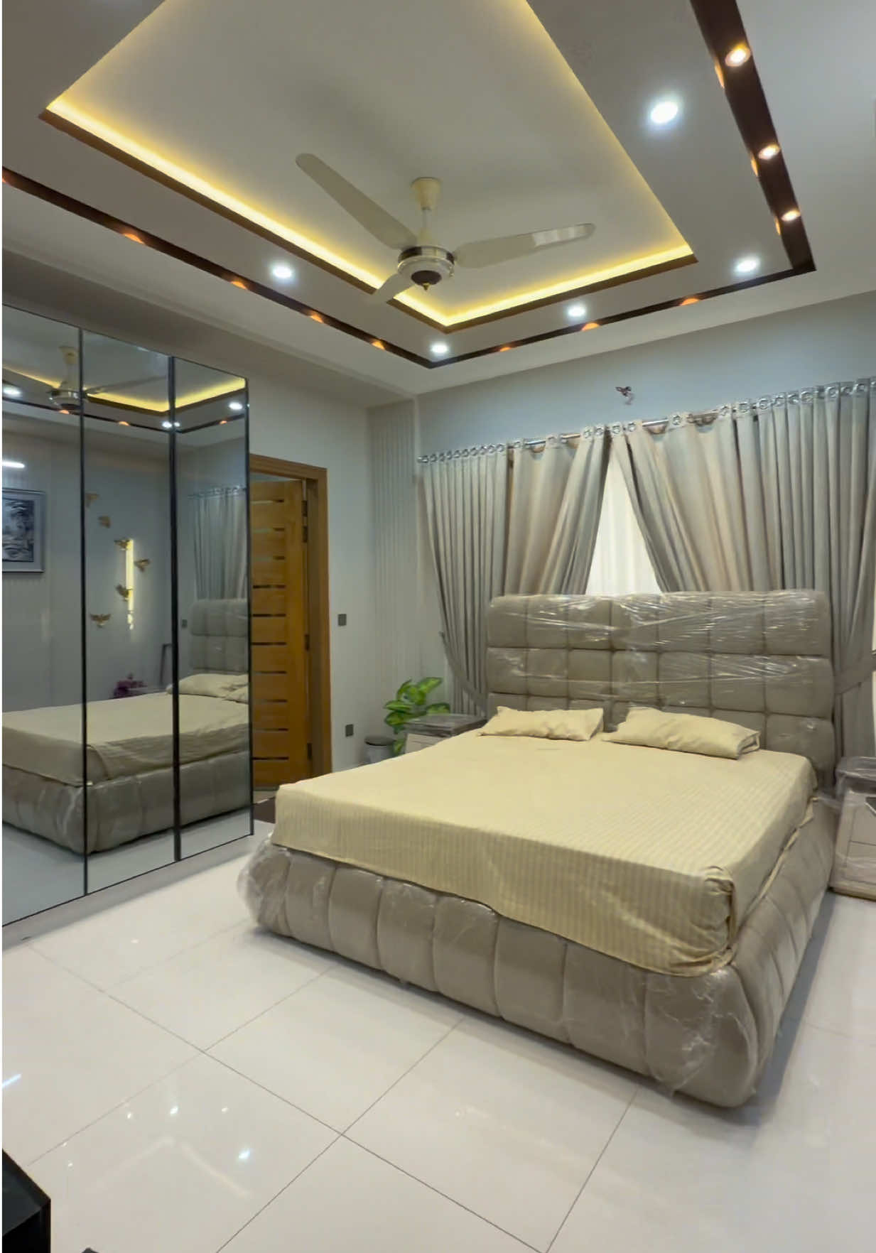 @TheHouseOfPropertyOfficial