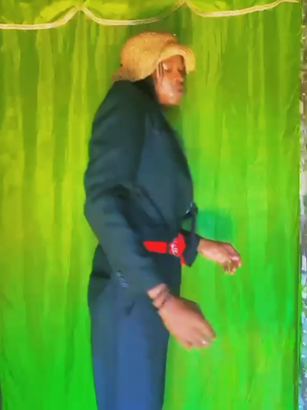 @🤠𝐵𝑊𝐴𝑁𝐴𝑁𝐾È́3️⃣3️⃣3️⃣♏️