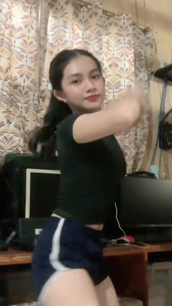@Lian Mariae