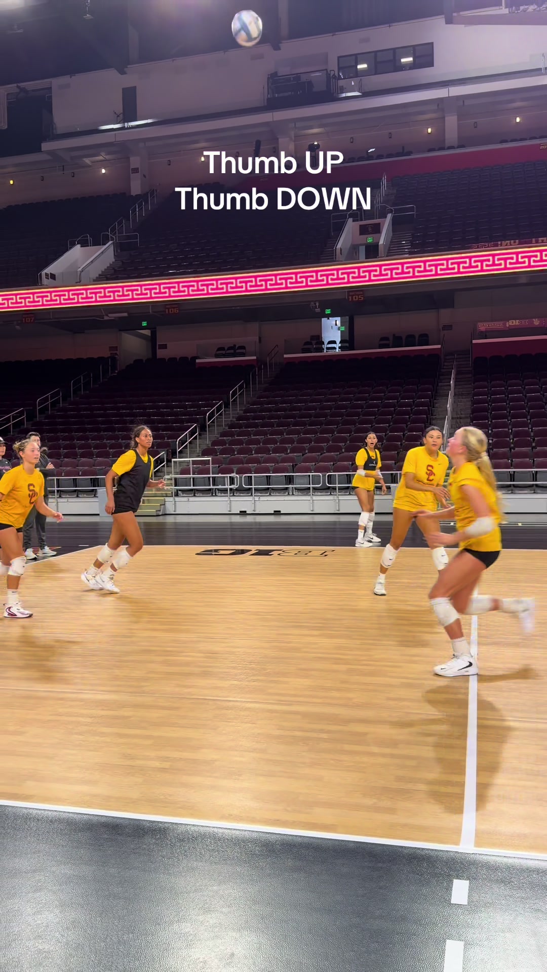 @uscwomensvolley