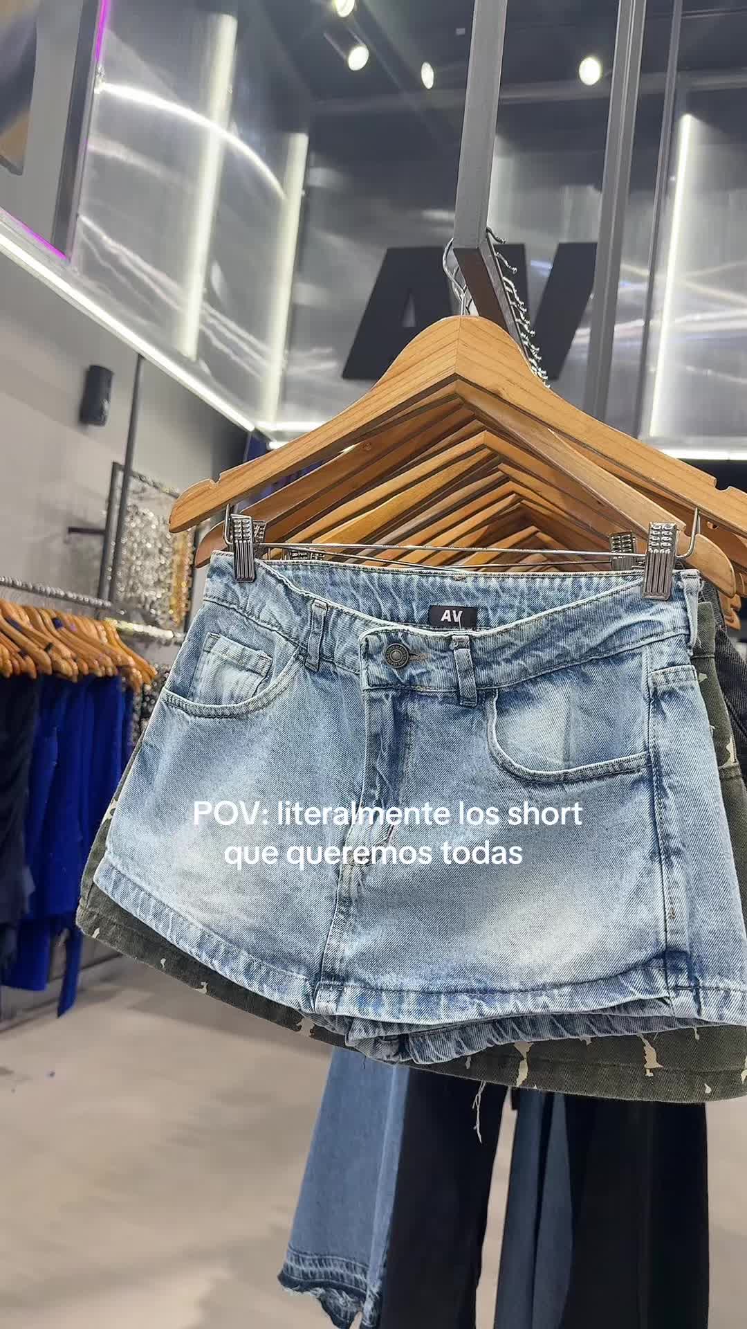 @AV