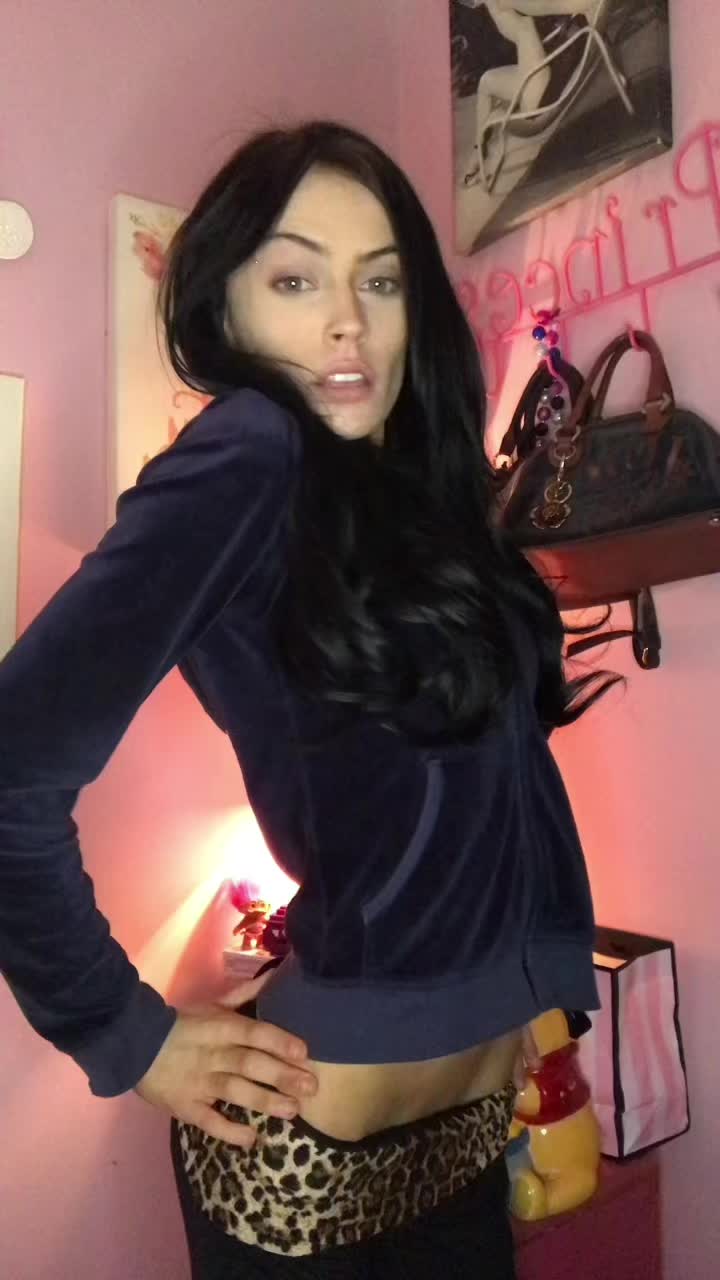 @𝒞𝒽𝒶𝓃𝑒𝓁 &deg;𝟧