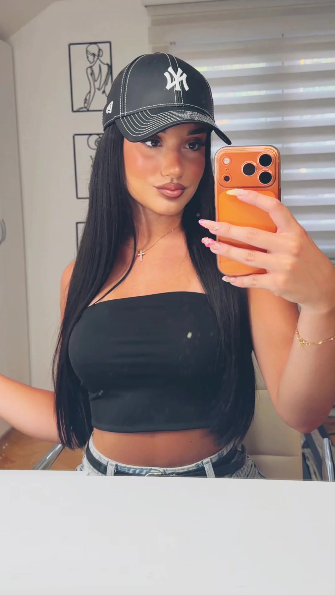 @lanakorbar