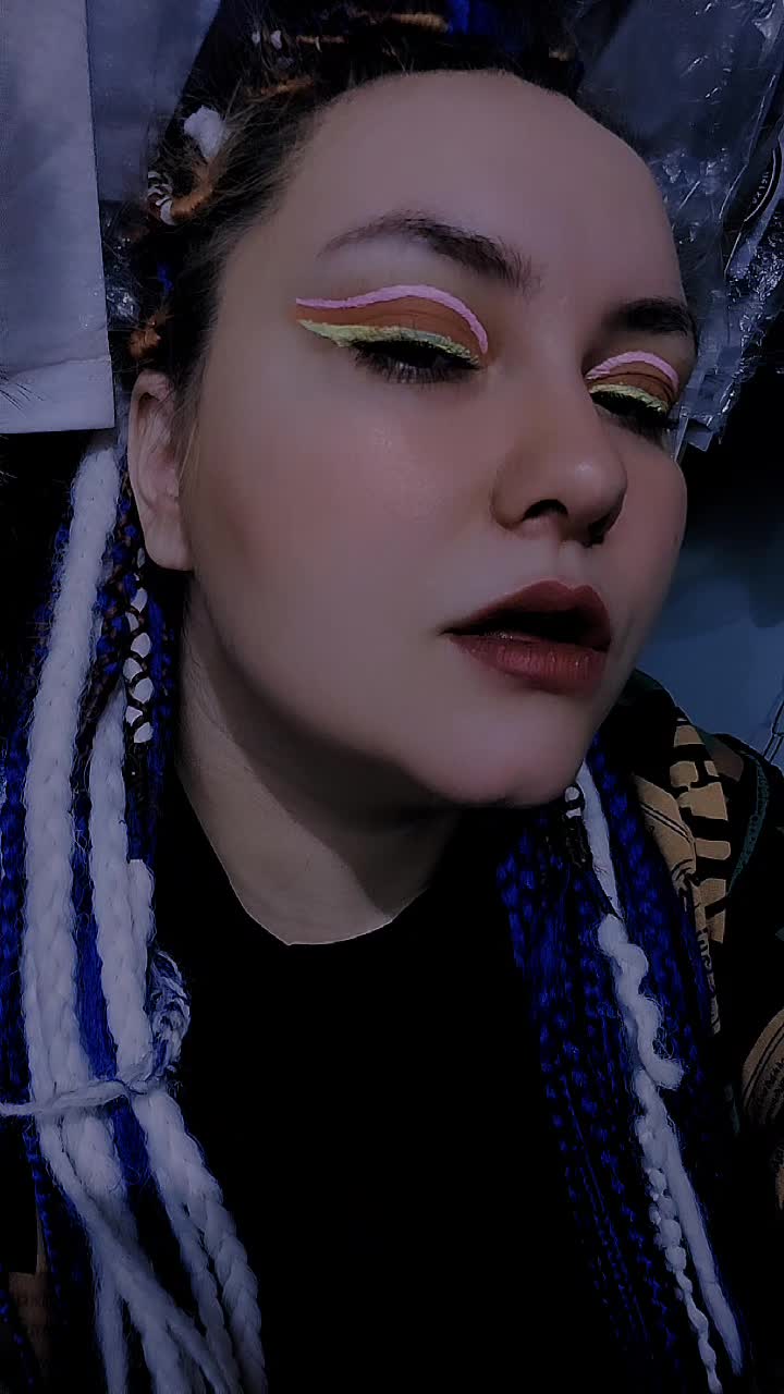 @Ведьмочка 😈