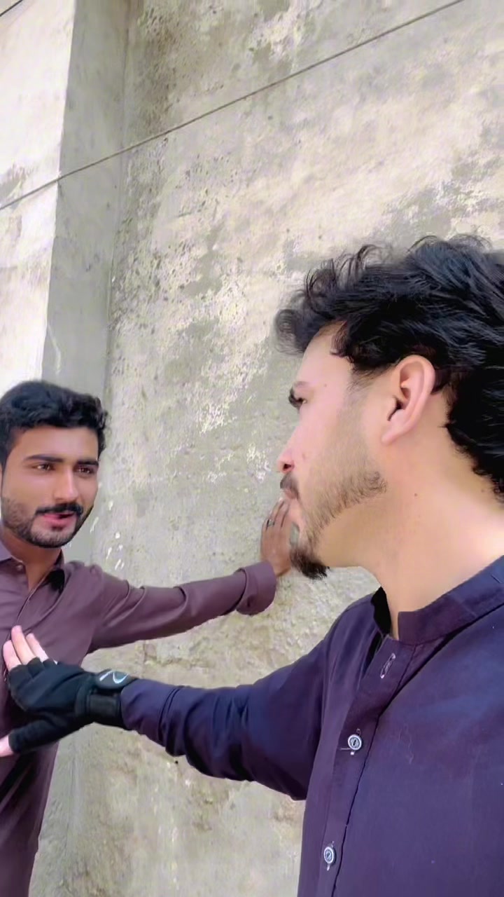 @hasnainshahi_27