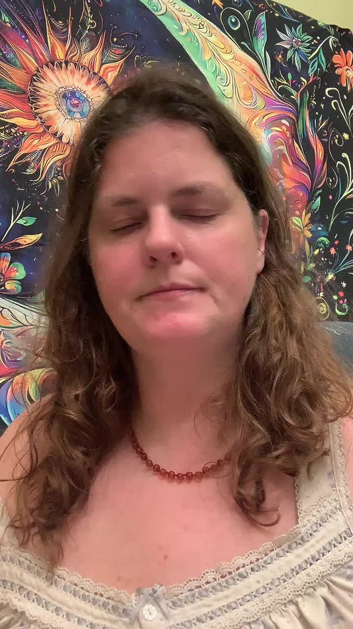 @AprilMay🐉💫
