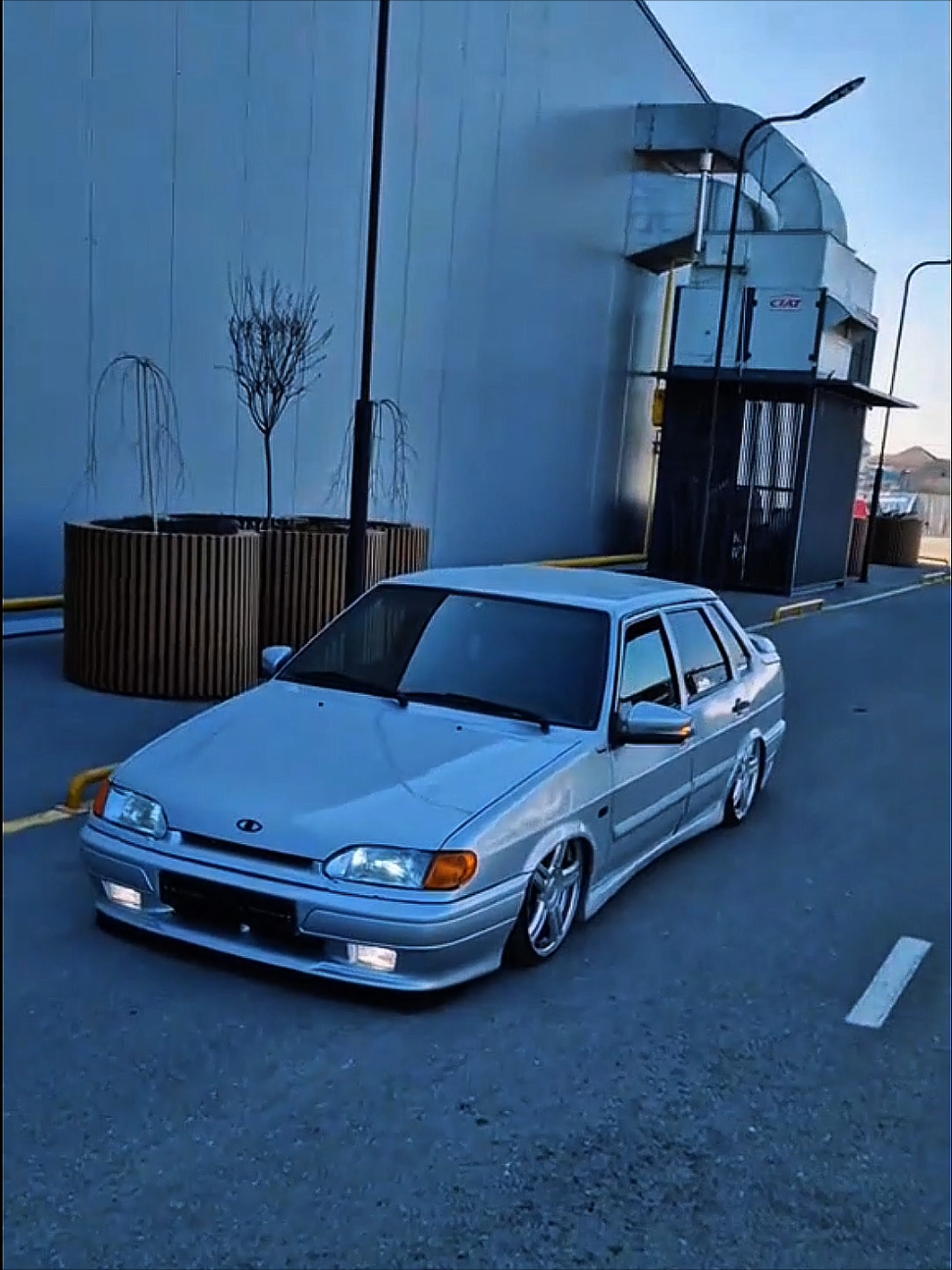 @𝙑 𝘽𝙐𝙉𝙆𝙀𝙍𝙀