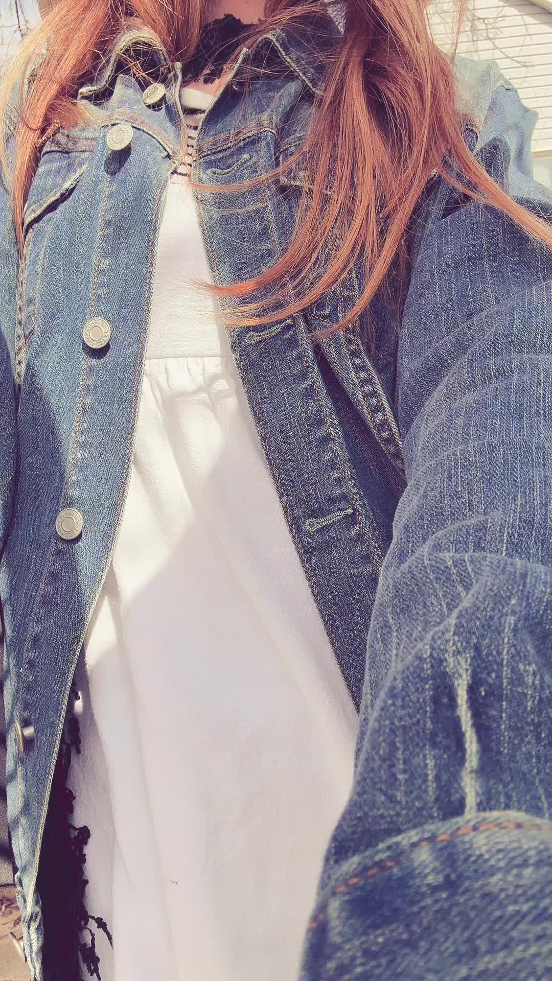 @notmelana