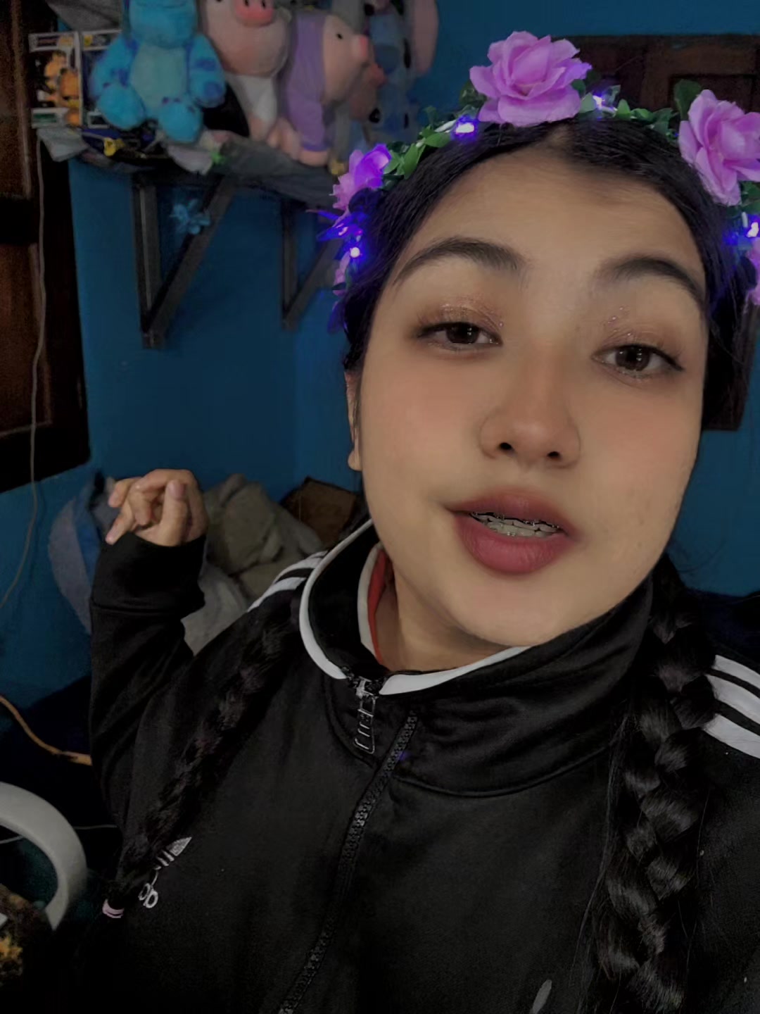 @Ɗ.