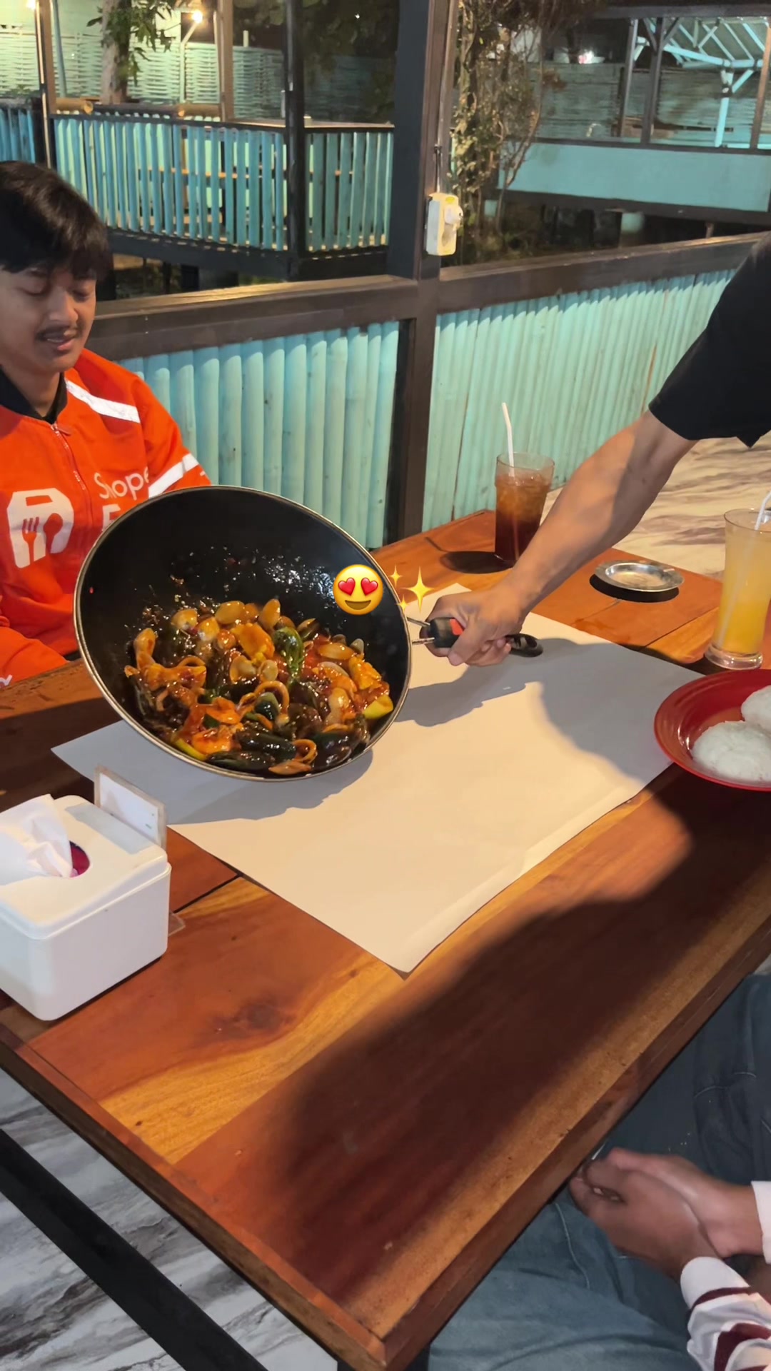 @seafood tumpah samudera