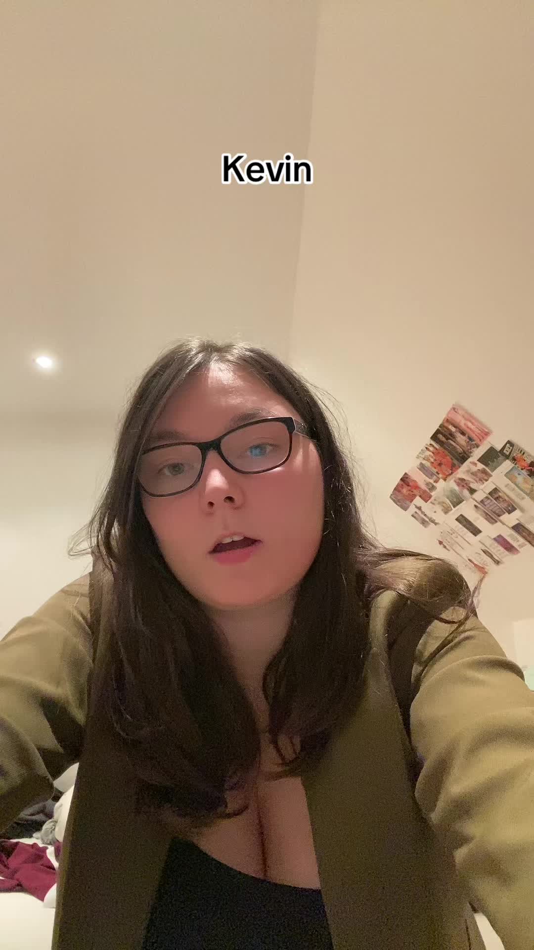 @Sandra 🦊