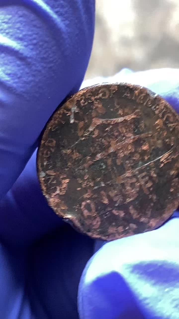@DamagedCurrency ( Karen )