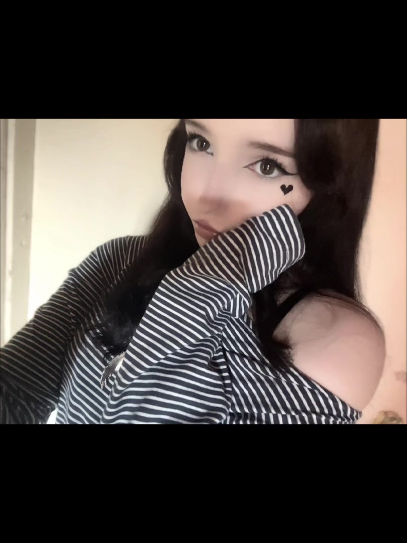 @𝐼𝑛𝑠𝑜𝑚𝑛𝑖𝑎♡