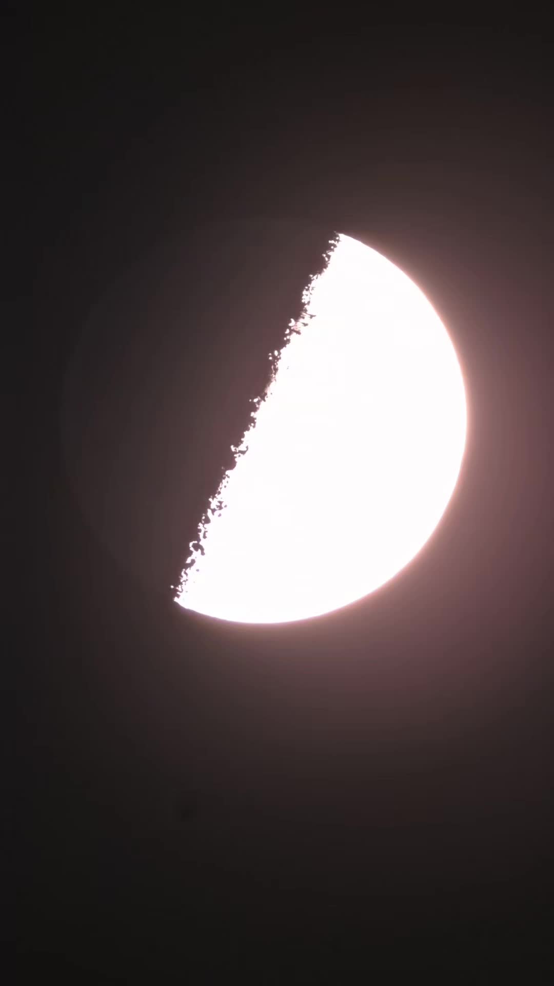 @Joey Astronomy 🌕🔭