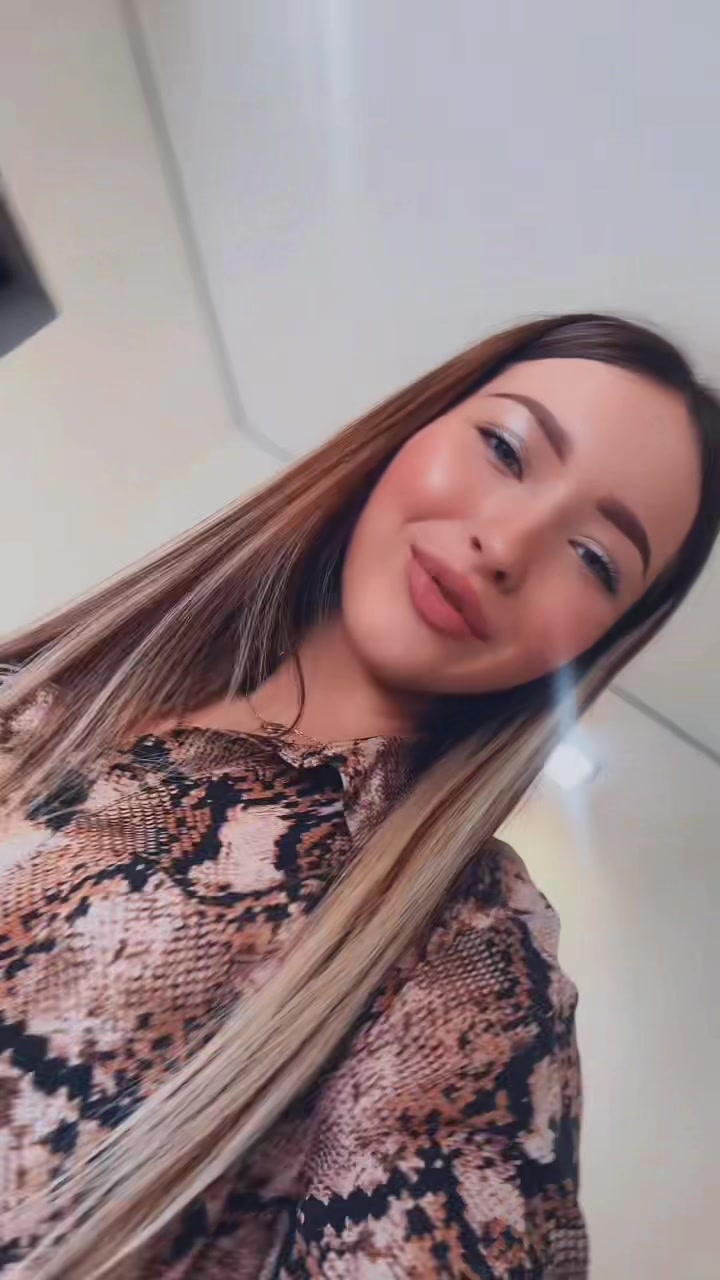 @лиза
