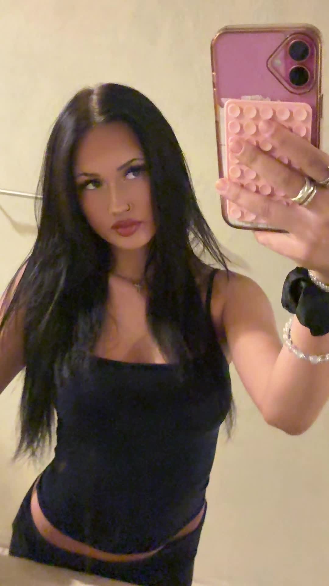 @user205679162