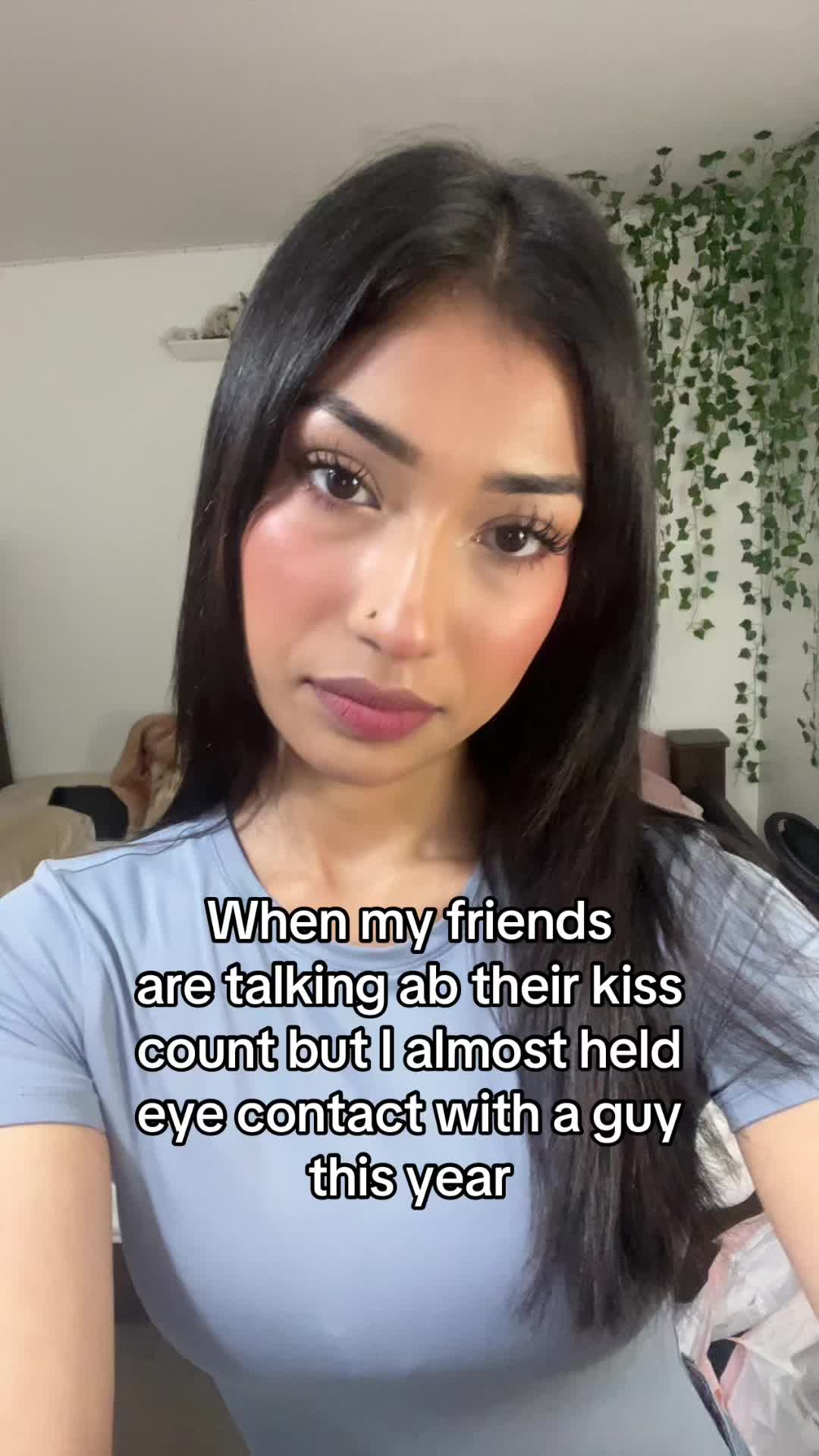 @??