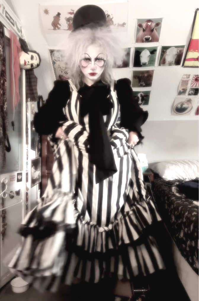 @dollygoth666