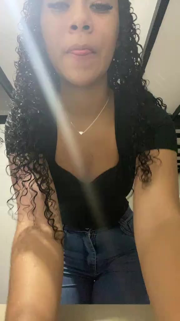 @user28523400258