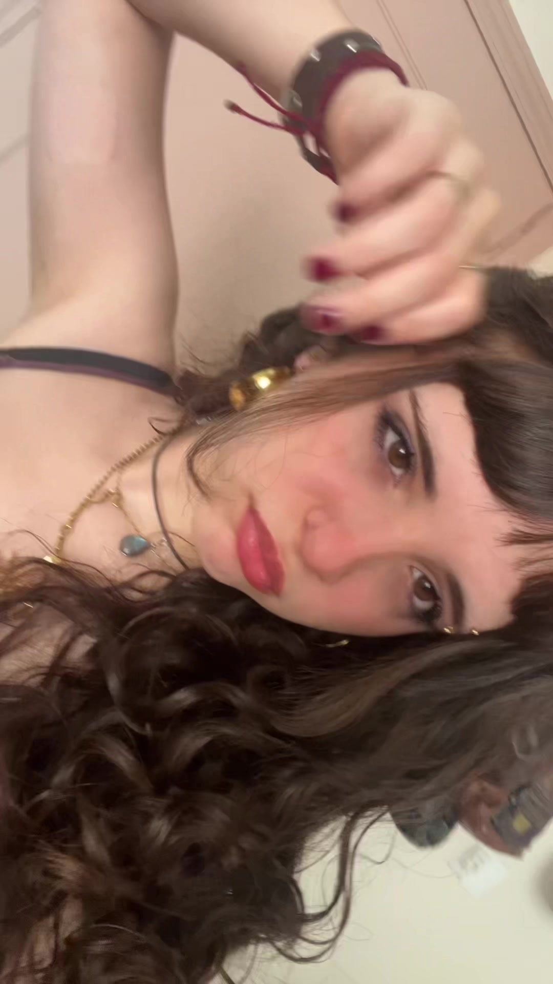 @rosavalenn