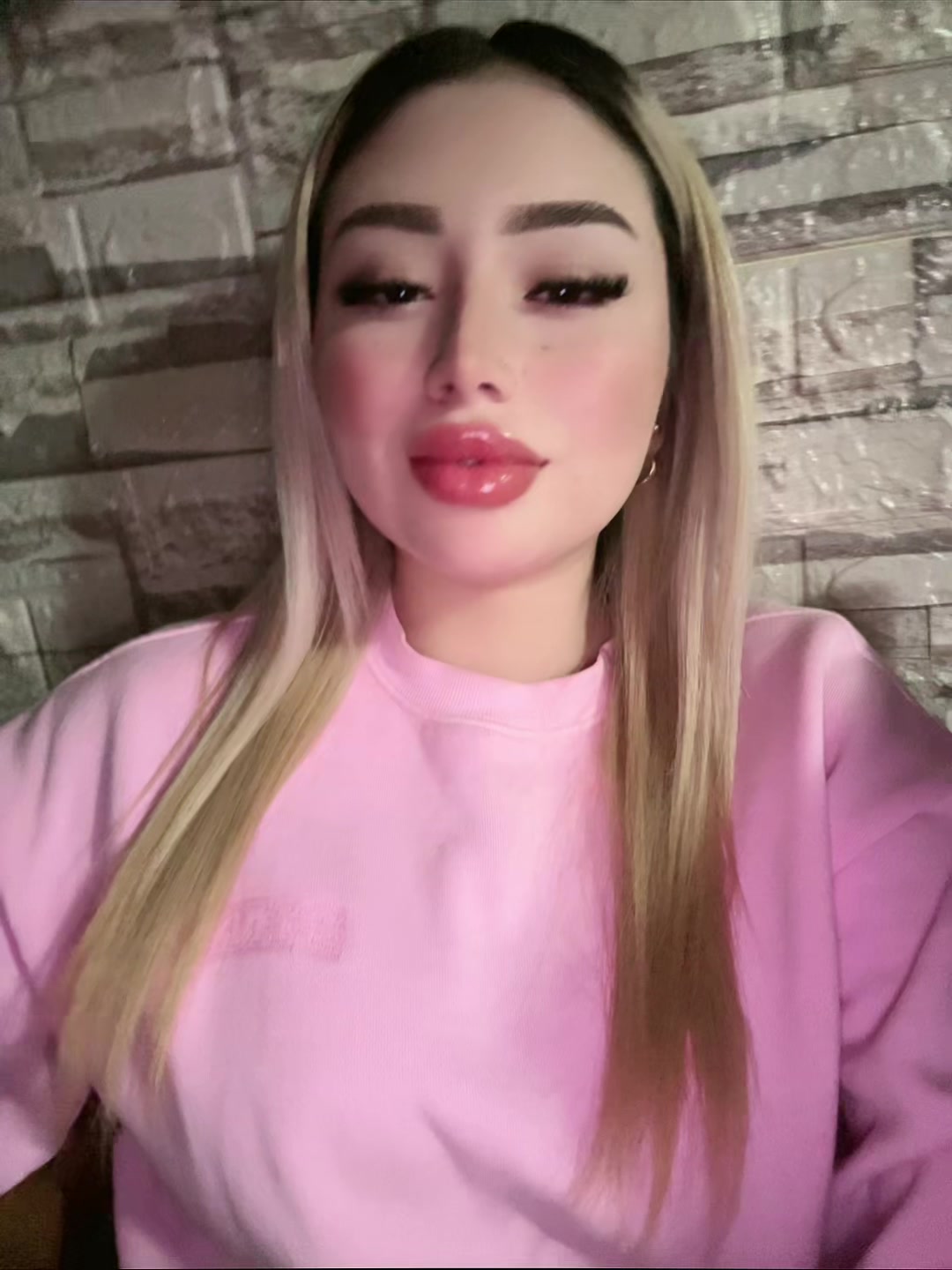 @amore.velvet