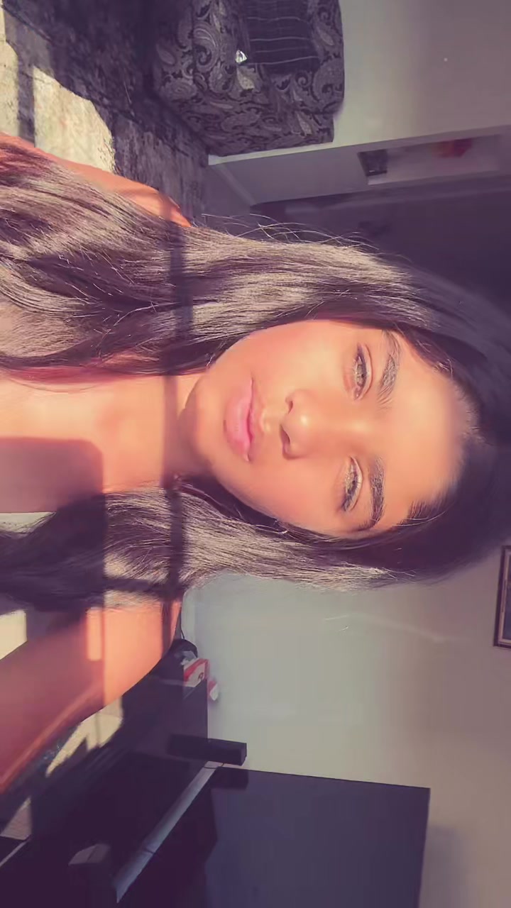 @Shananabanana6777🏐🎱🍒