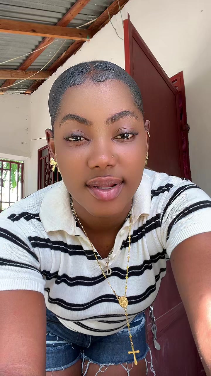 @Labellenana010