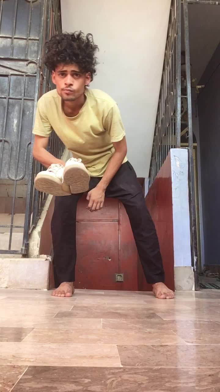 @حمزہ🤑