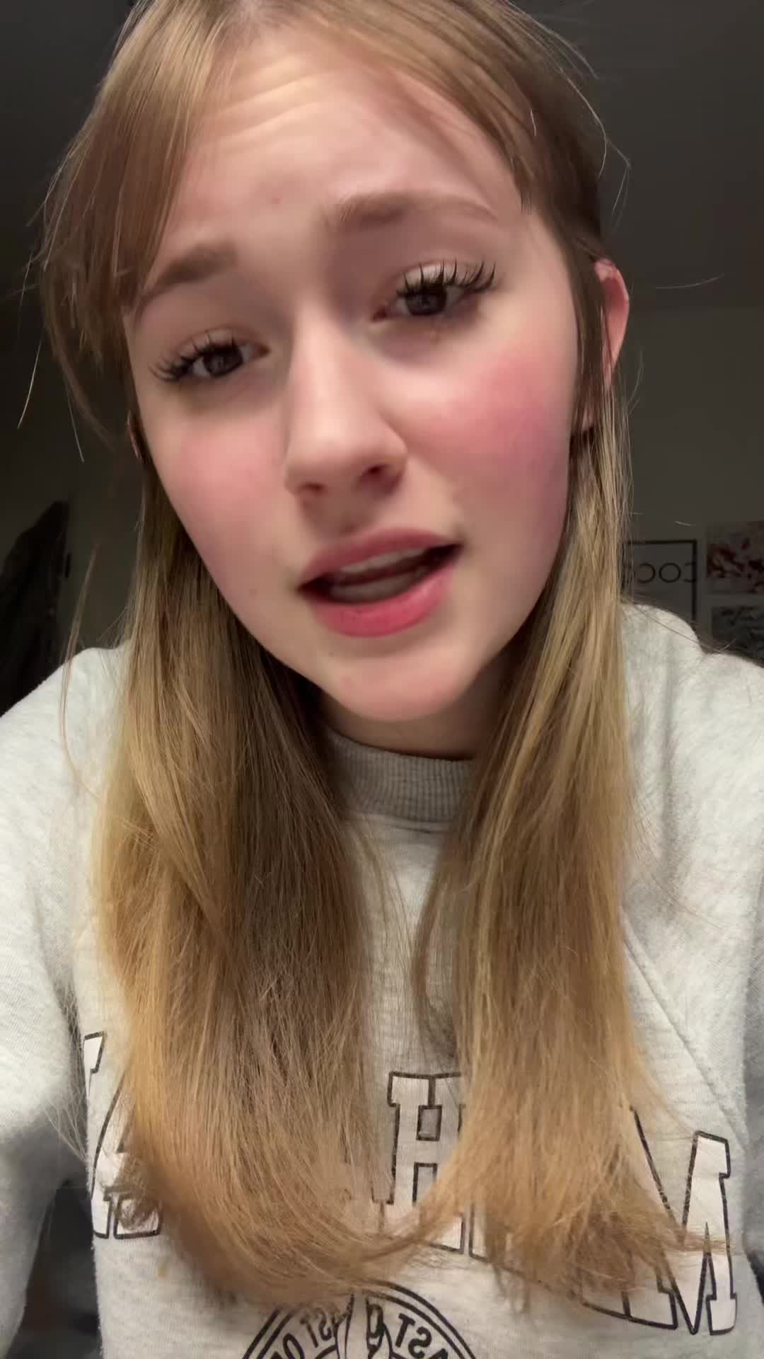 @Juliiiaa