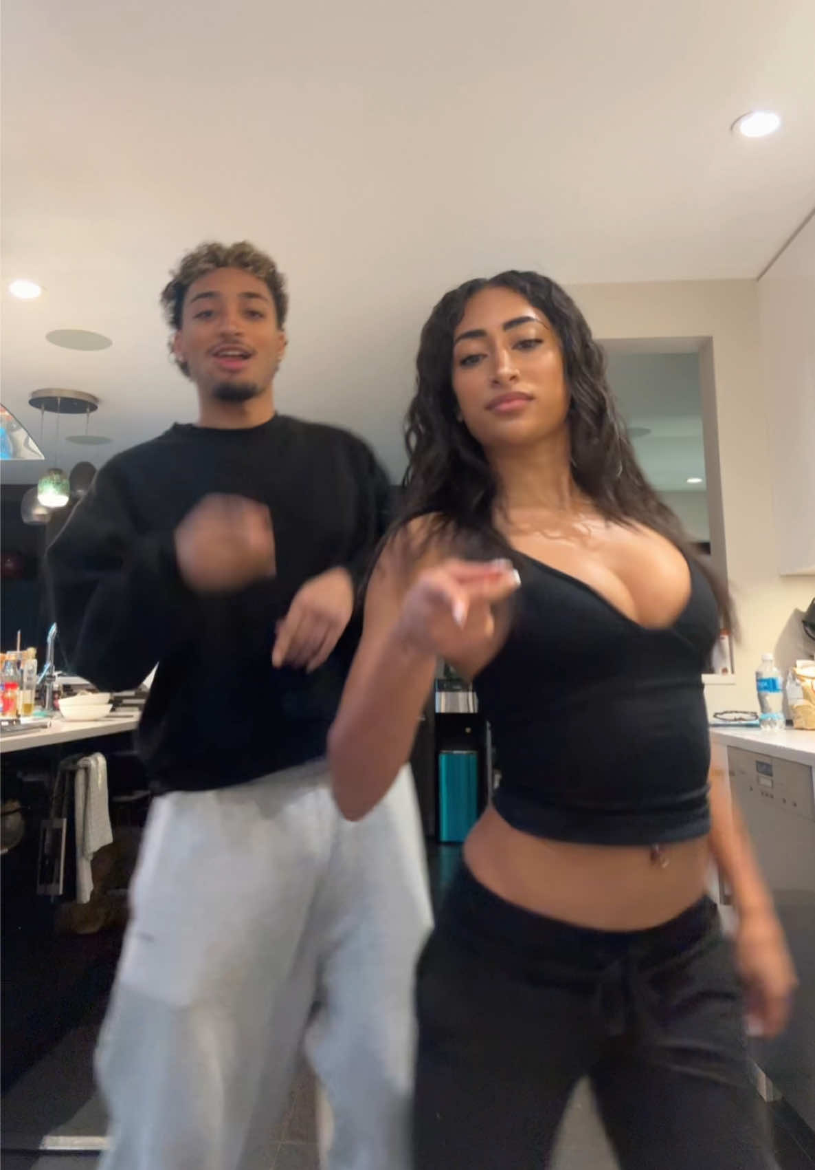@ellalucas00