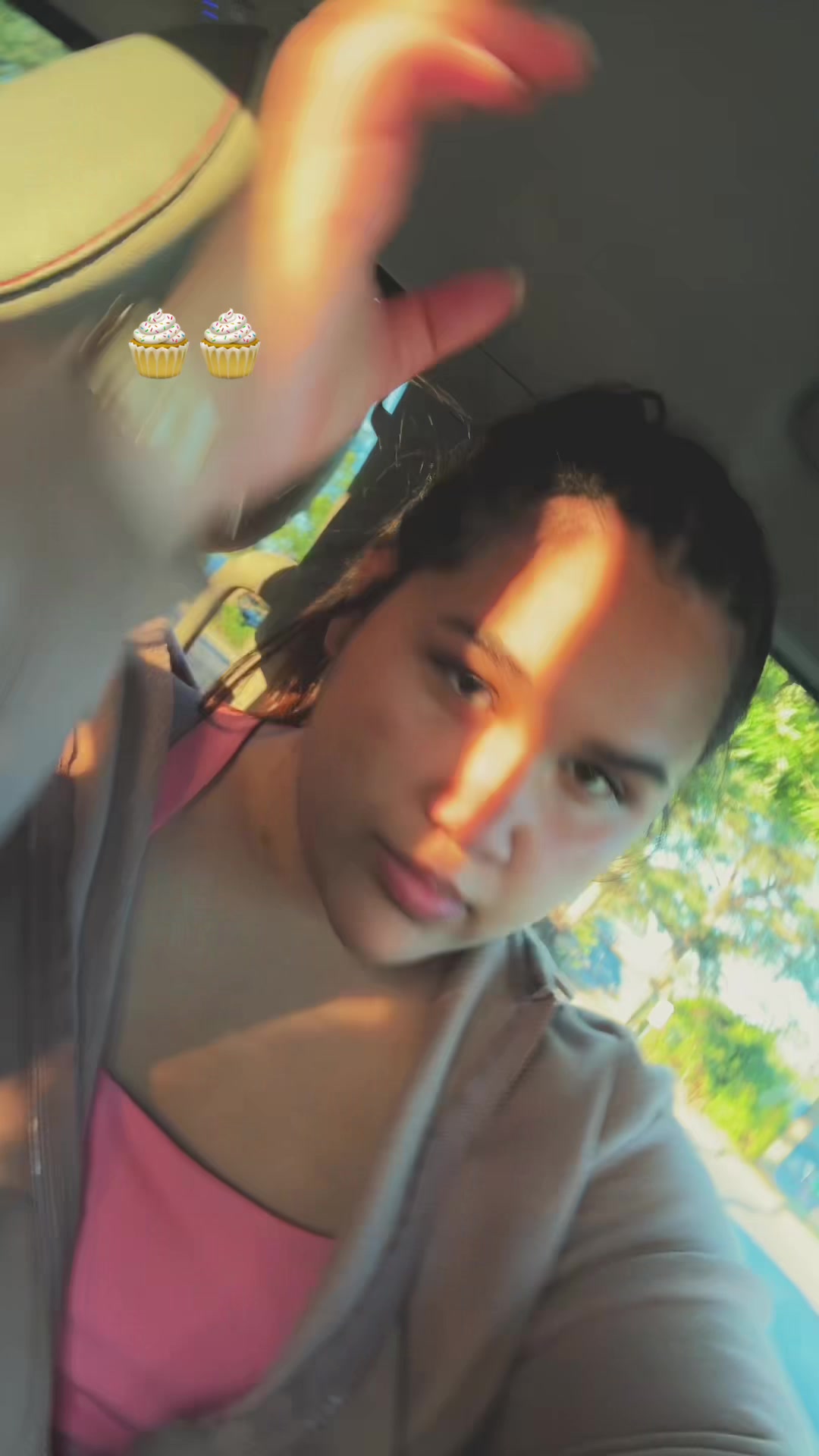 @🧁🧘🏻♀️⭐️