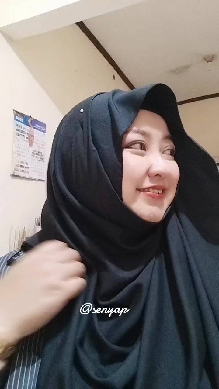 @Senyap