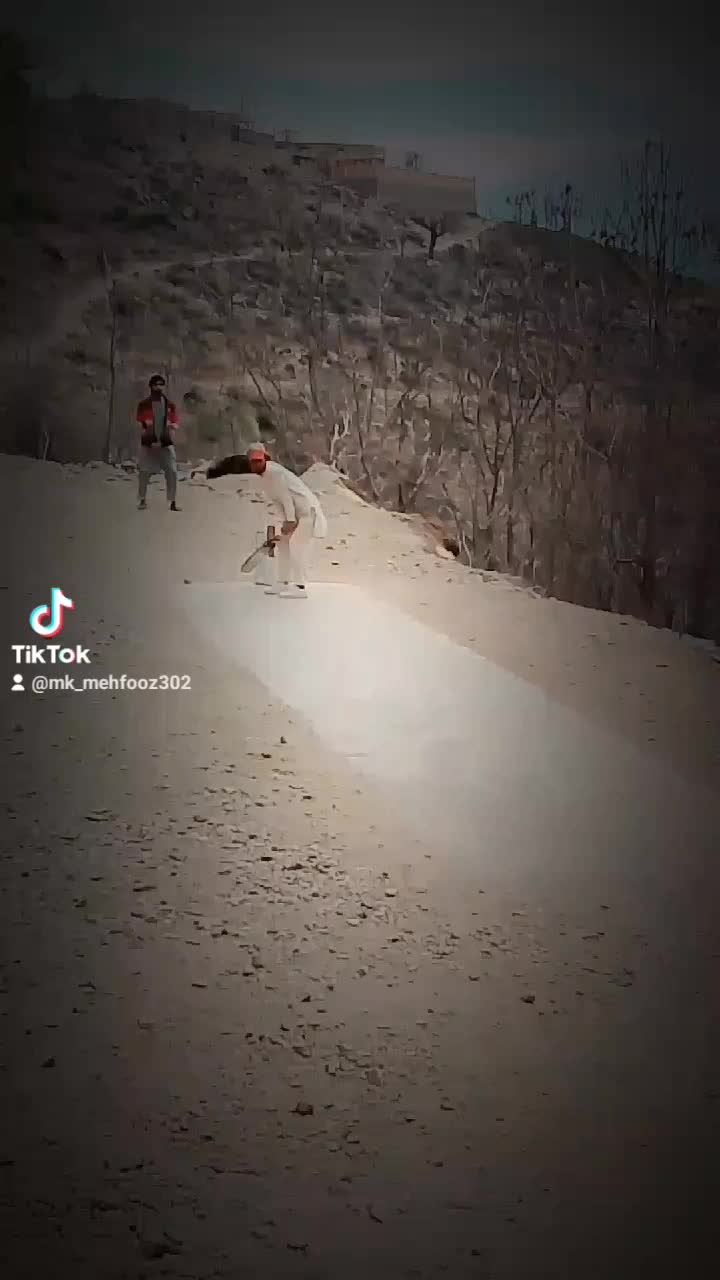 @Q.P.L.CRCKT VIDEO