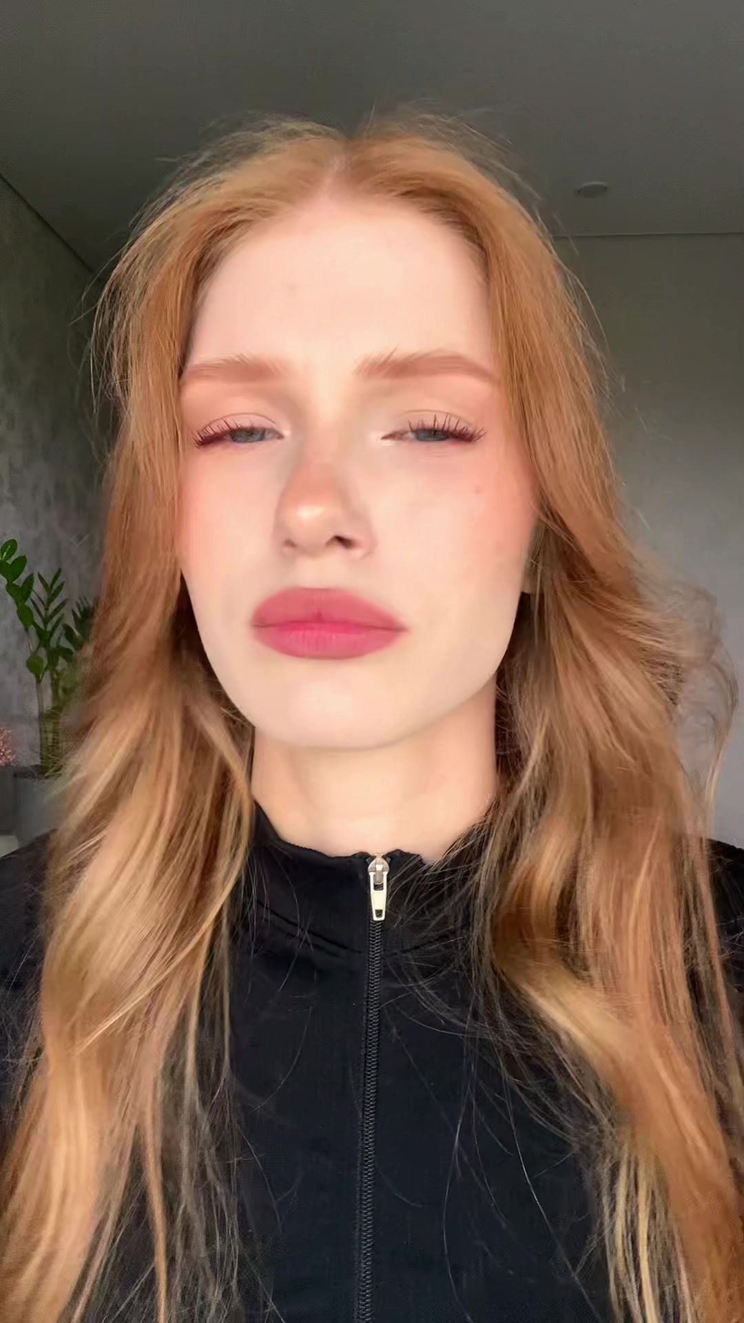 @дурашка буся 𖣂