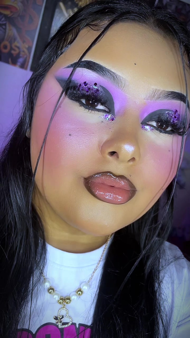 @𝑳𝒂𝑨𝒏𝒈𝒆𝒍𝒆𝒔𝑽𝒊𝒓𝒂𝒍🦋